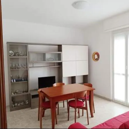 Apartment Climatizzato Mt 650 Dal Mare
